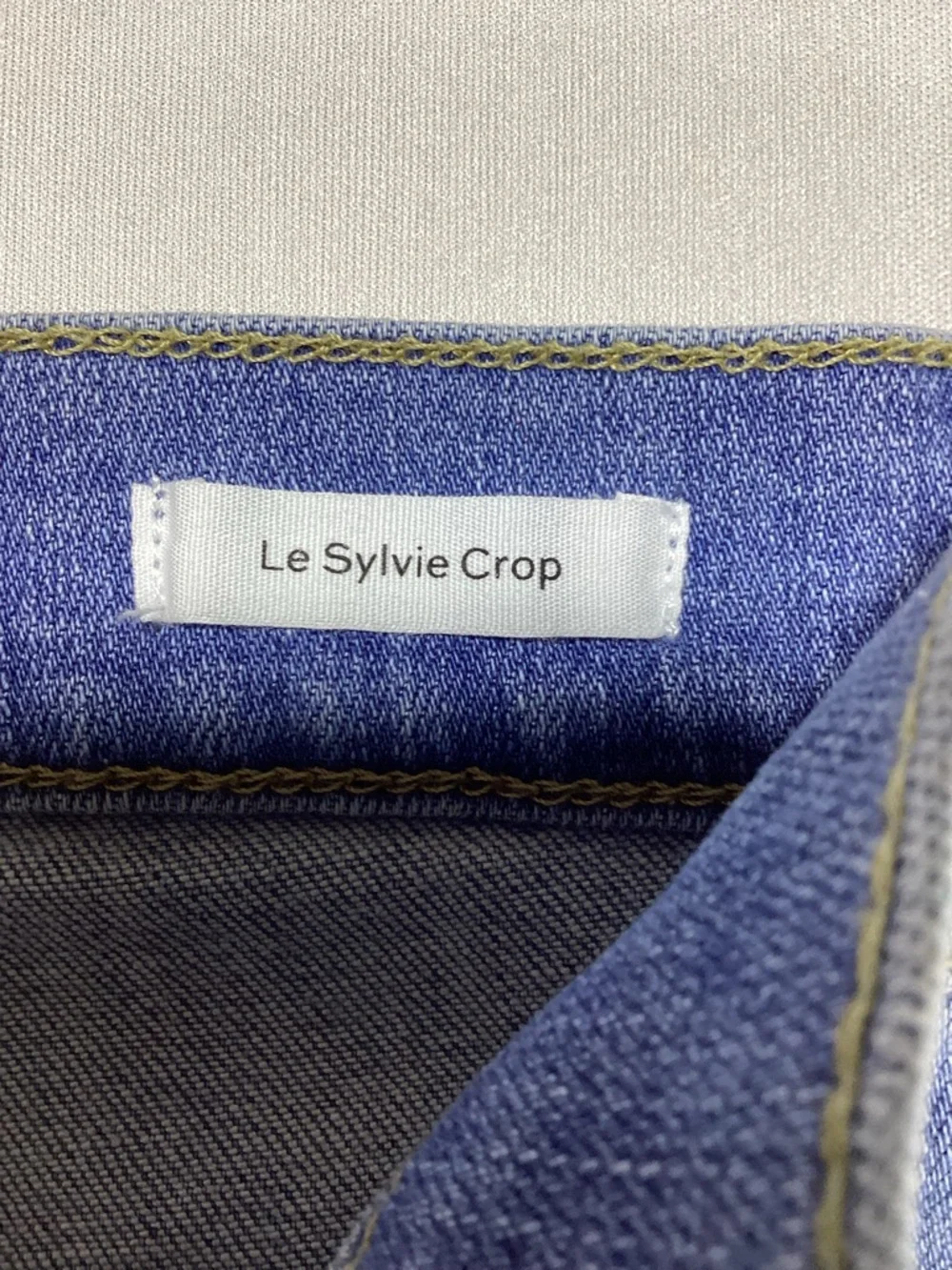 Frame Le Sylvia Crop Jeans High Rise Raw Hem - Picture 6 of 15